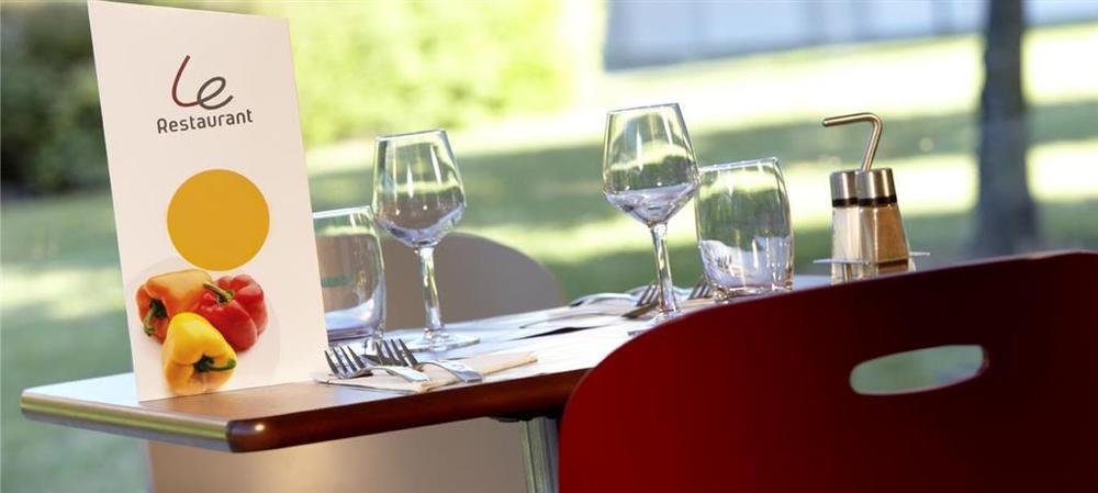 Kyriad Direct Hotel 2*